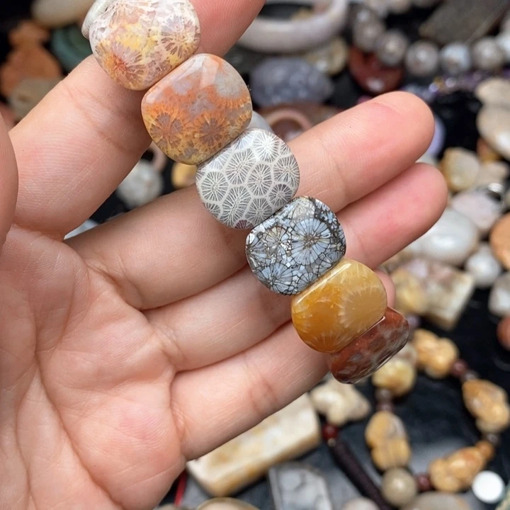 硅化珊瑚（珊瑚玉）手镯未镶嵌