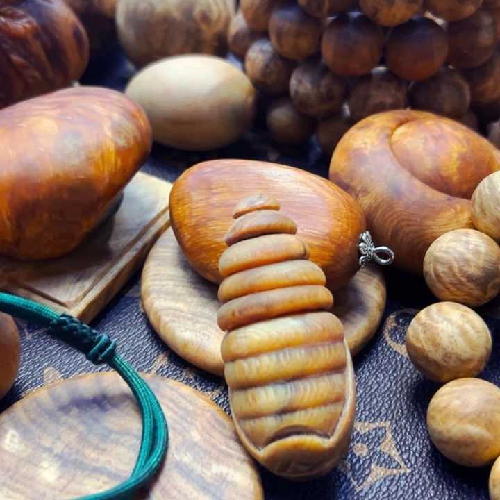 柏***顺松木于老三琥珀木