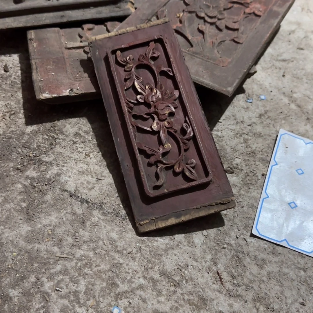 黎***刻核桃木/黑胡桃（胡桃木）