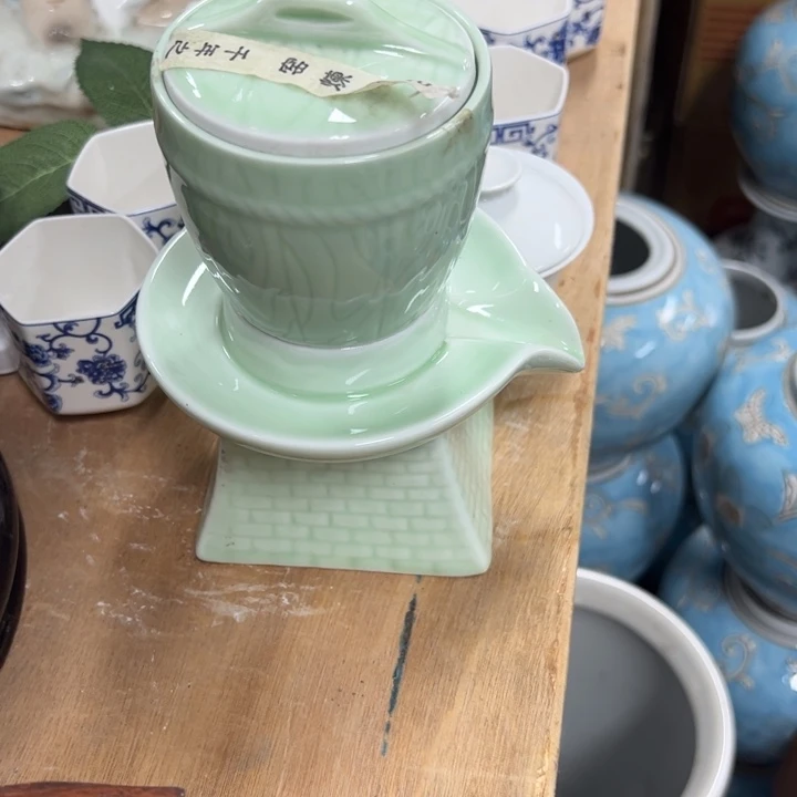 瓷片微瑕。。。。。。。。