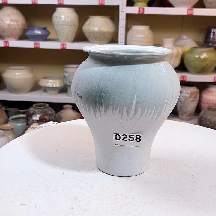 摆件高23 口12。 摆件。0258