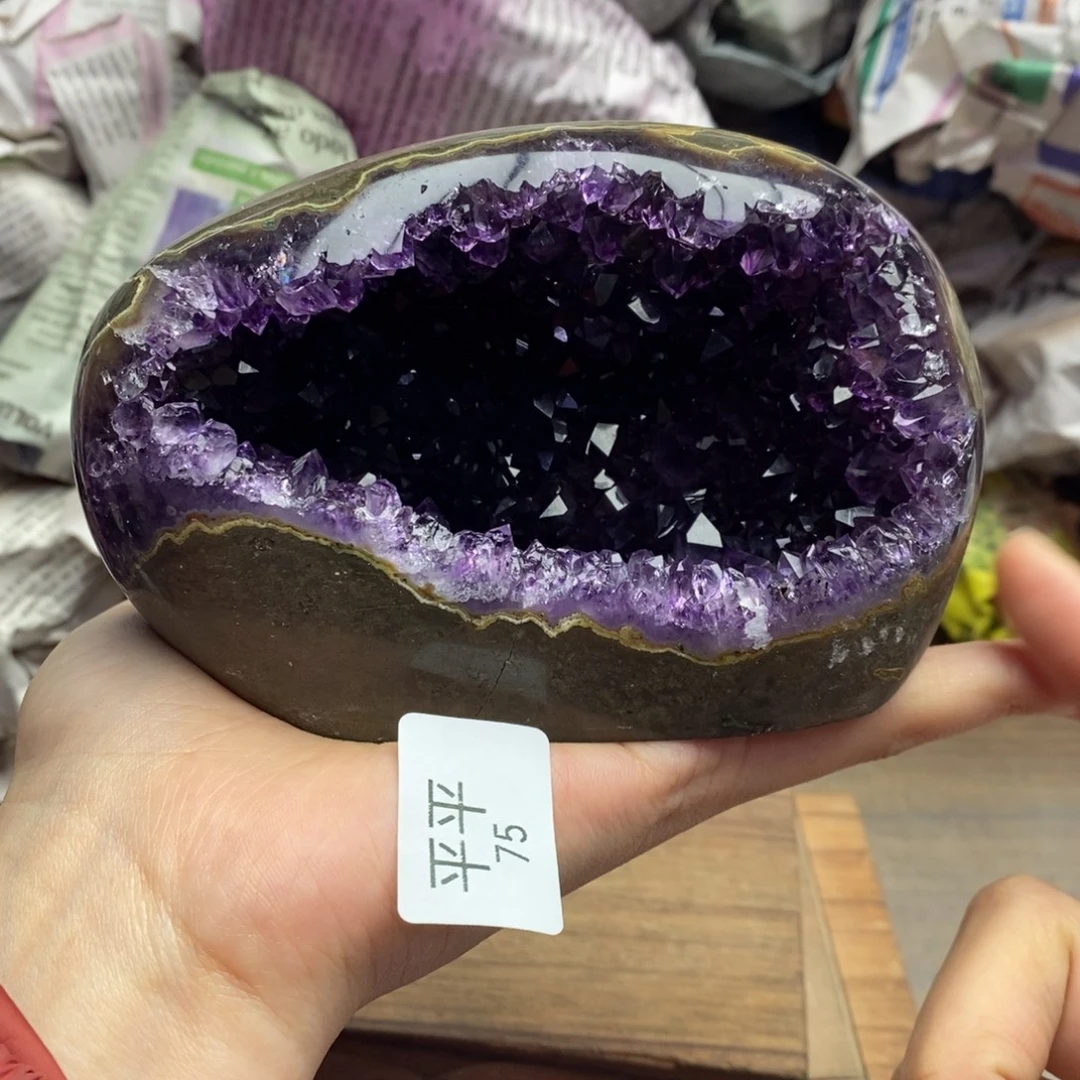 未镶嵌珠宝半成品水晶