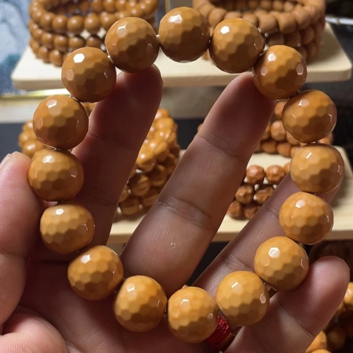 猴头核桃手串全品钻石面天花板