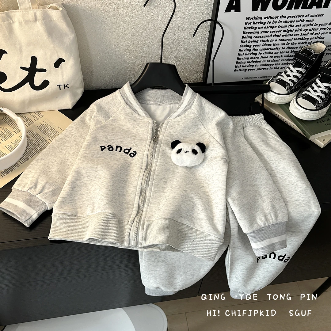 新品春秋款儿童卡通拉链套装休闲舒适宝宝宽松运动洋气春游两件套