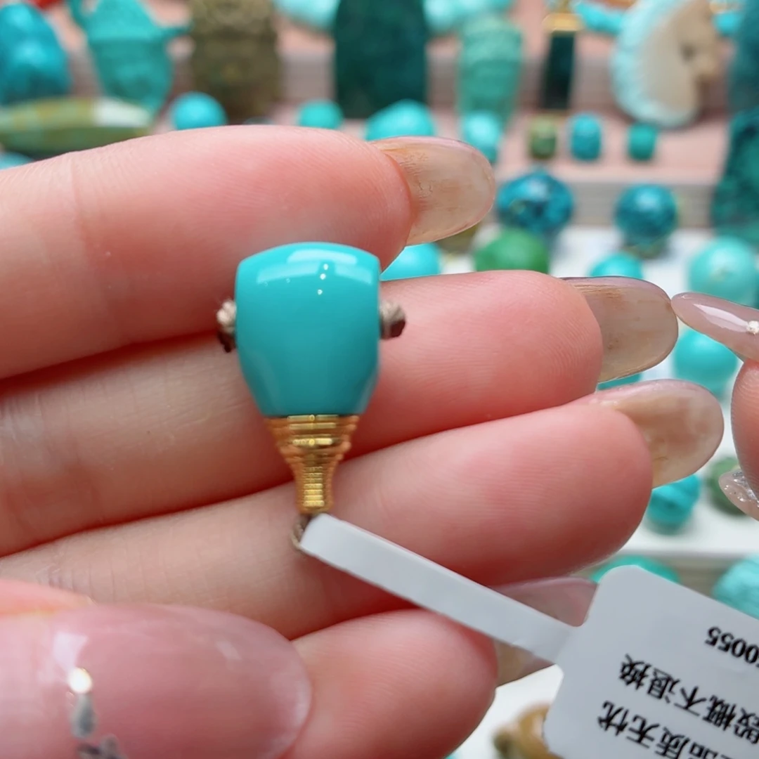未镶嵌绿松石奇石珠宝