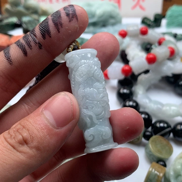 颈饰未镶嵌翡翠保真天然a货翡翠