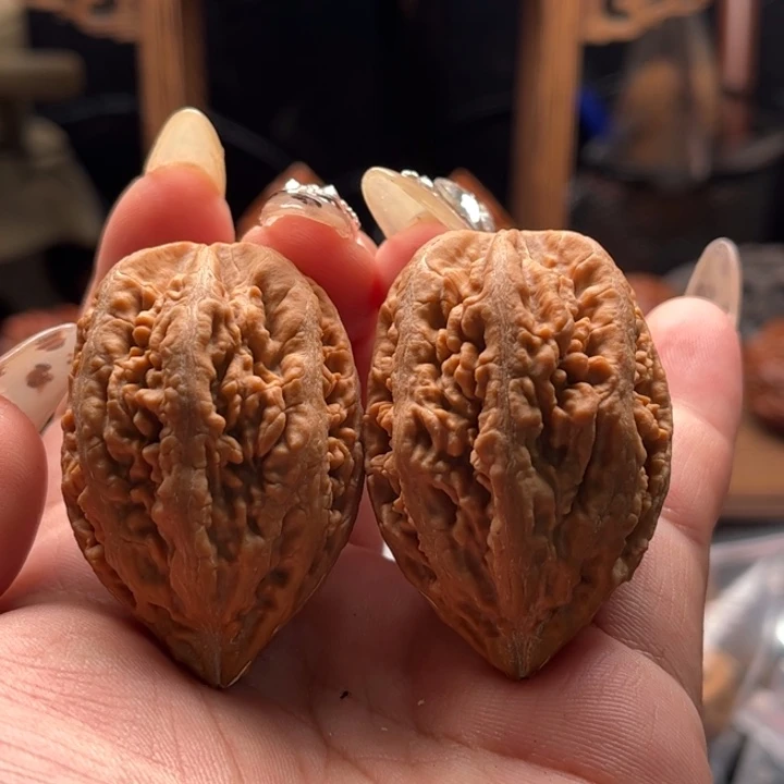****把件文玩核桃楸大胖36