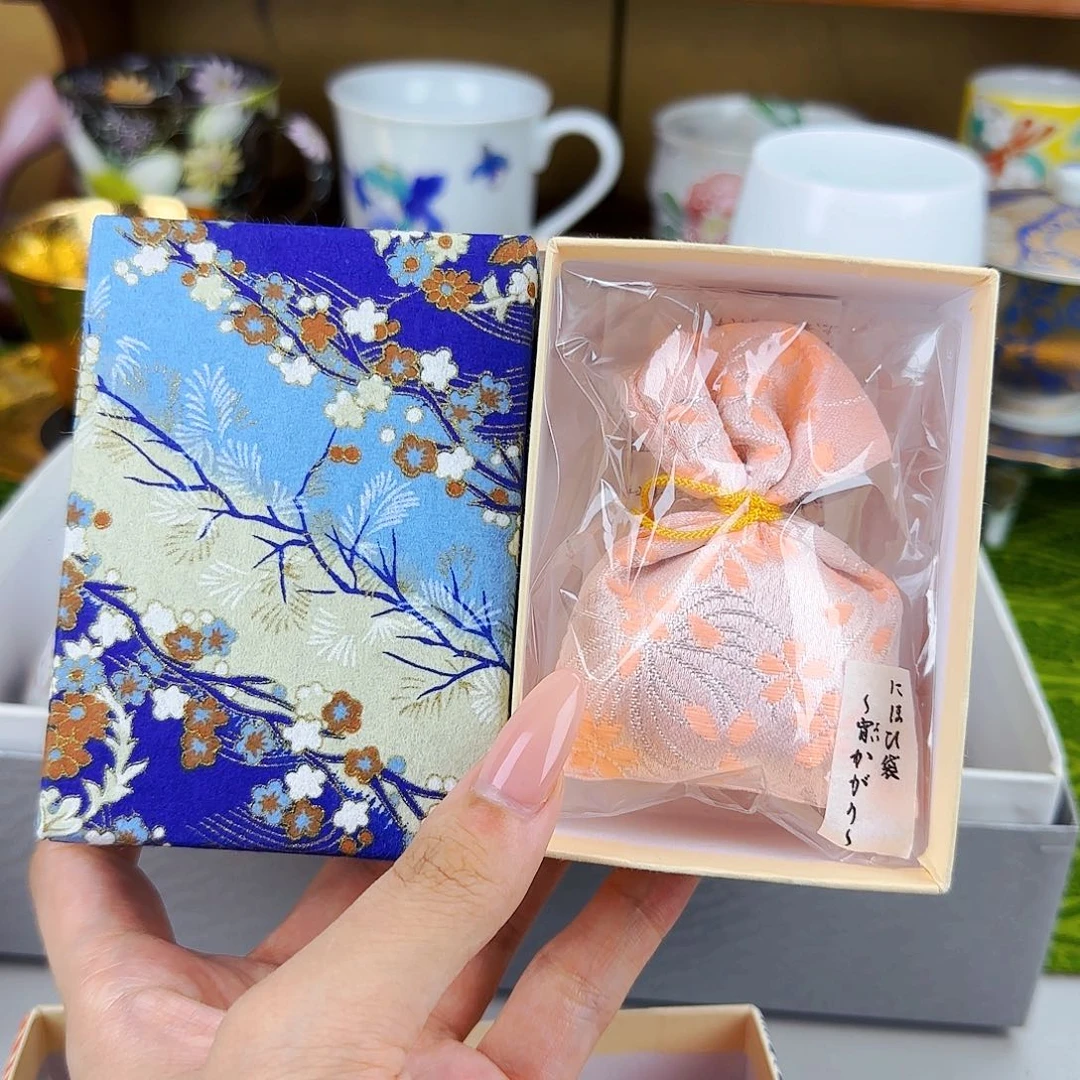 他家茶具瓷器真好看丁香茉莉