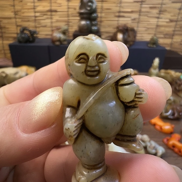 未镶嵌和田玉（糖玉）挂件