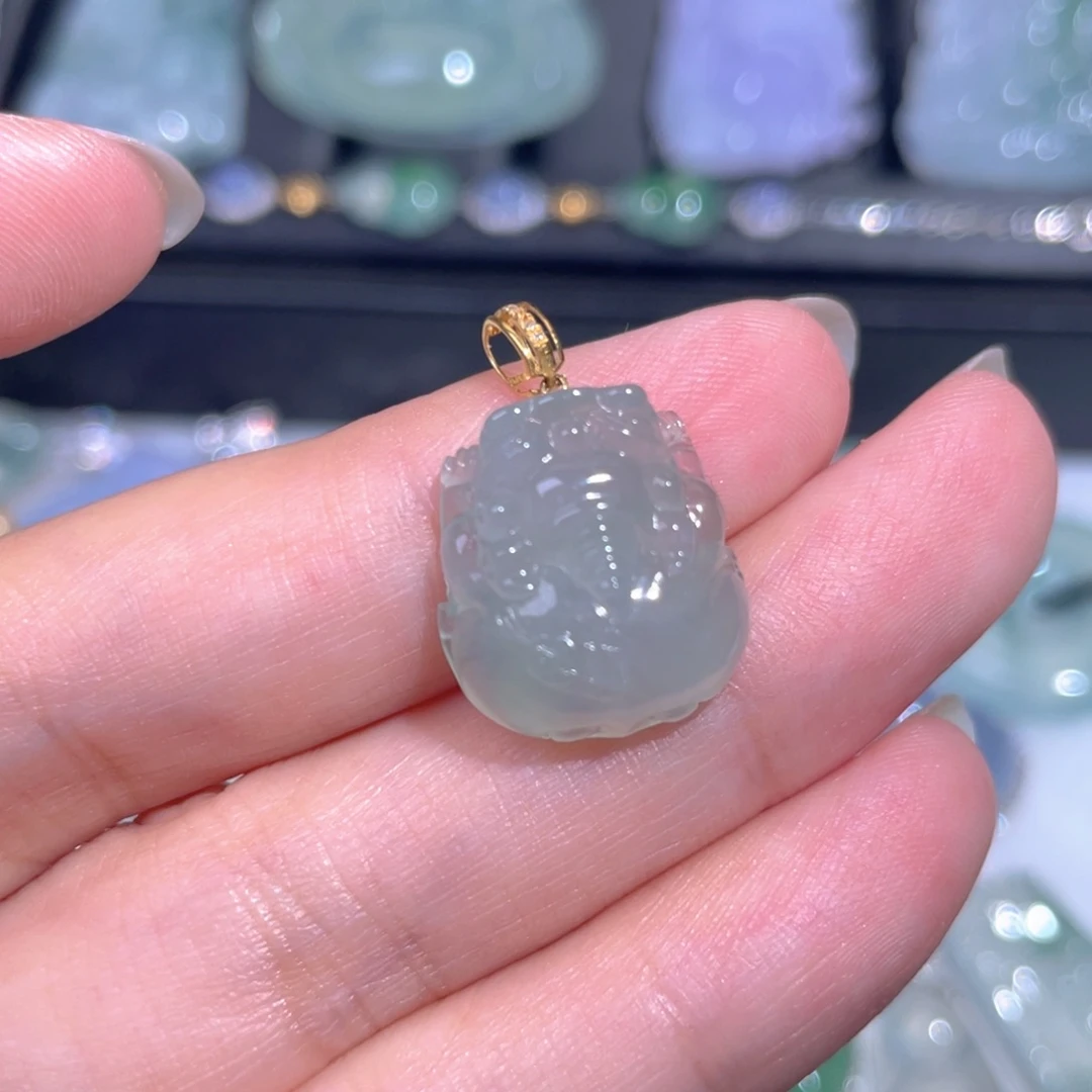 颈饰18K金镶嵌翡翠翡翠