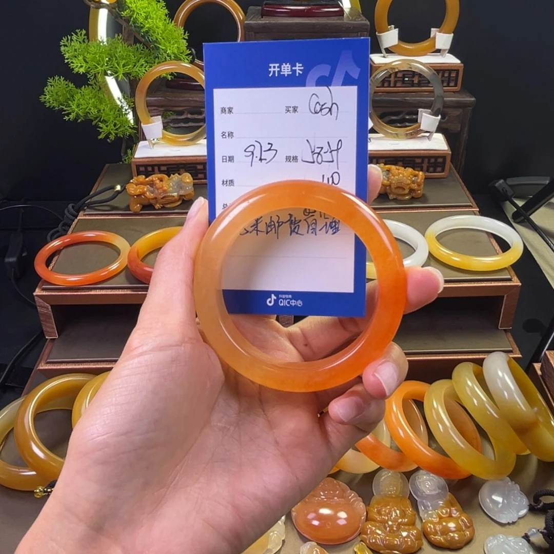 未镶嵌手镯石英质玉C****❤