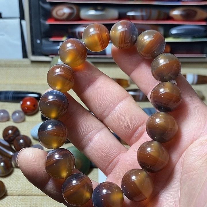 玛瑙/玉髓合金颈饰