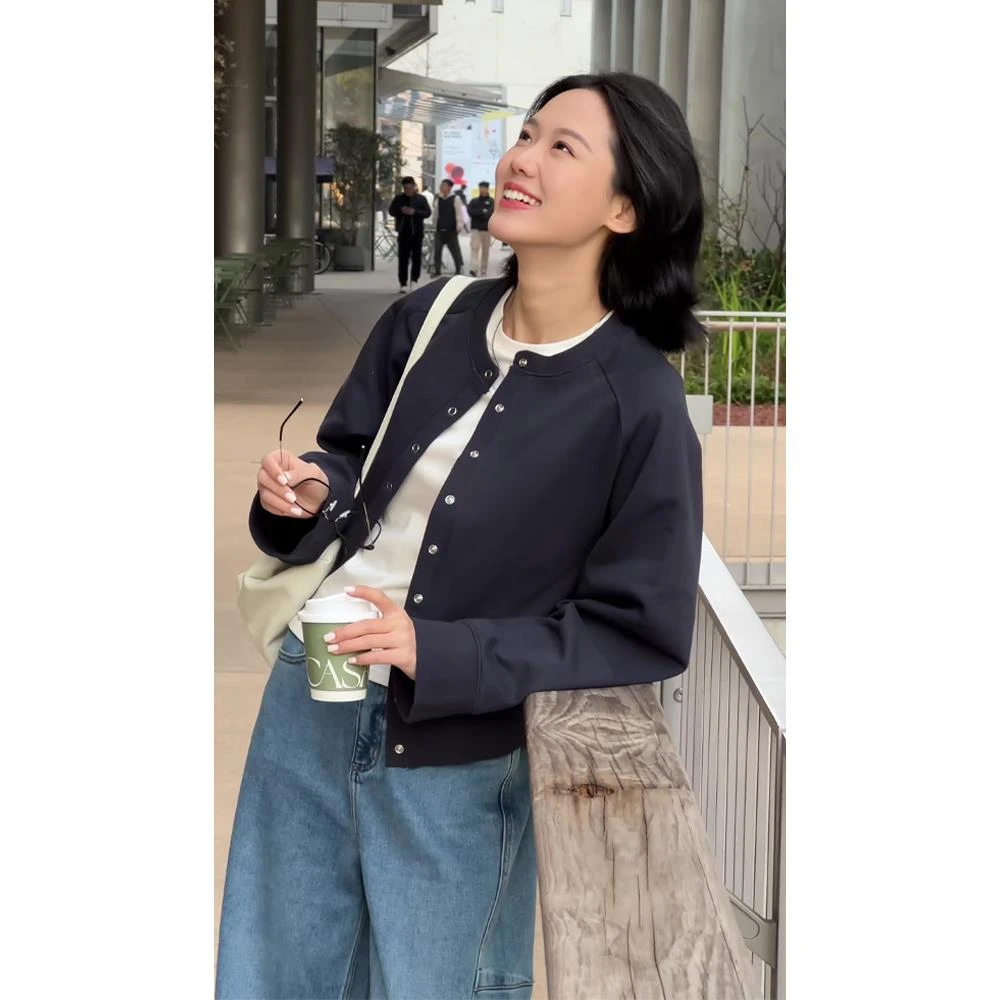 韩版简约大码时尚休闲开衫短外套女秋季新款宽松圆领棒球服上衣