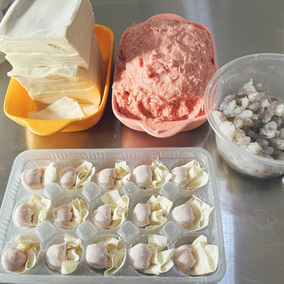 太原·一口鲜·手作馄饨（皮蛋鲜肉）*1盒/15枚