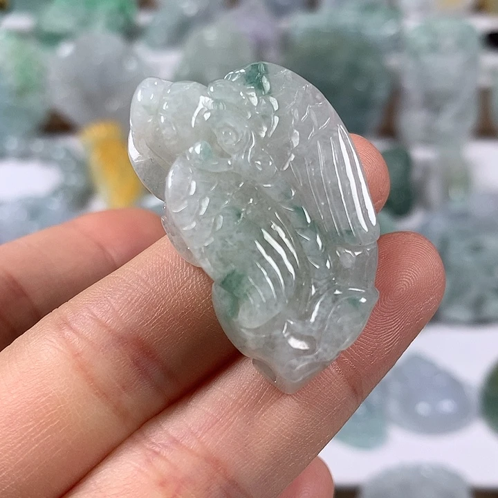 翡翠未镶嵌颈饰貔貅福利