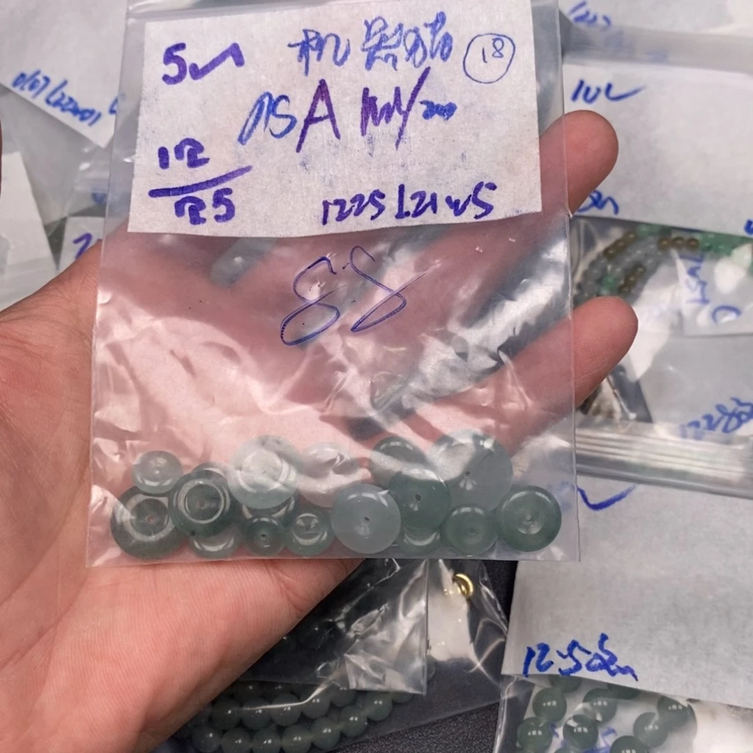 定制翡翠未镶嵌机*猫