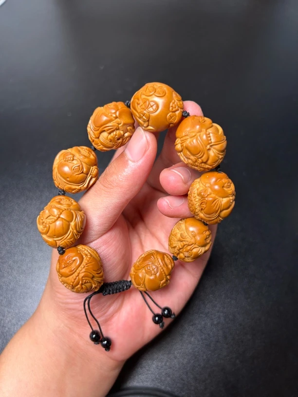 2.0瑞兽弥勒橄榄核 铁核特色手串