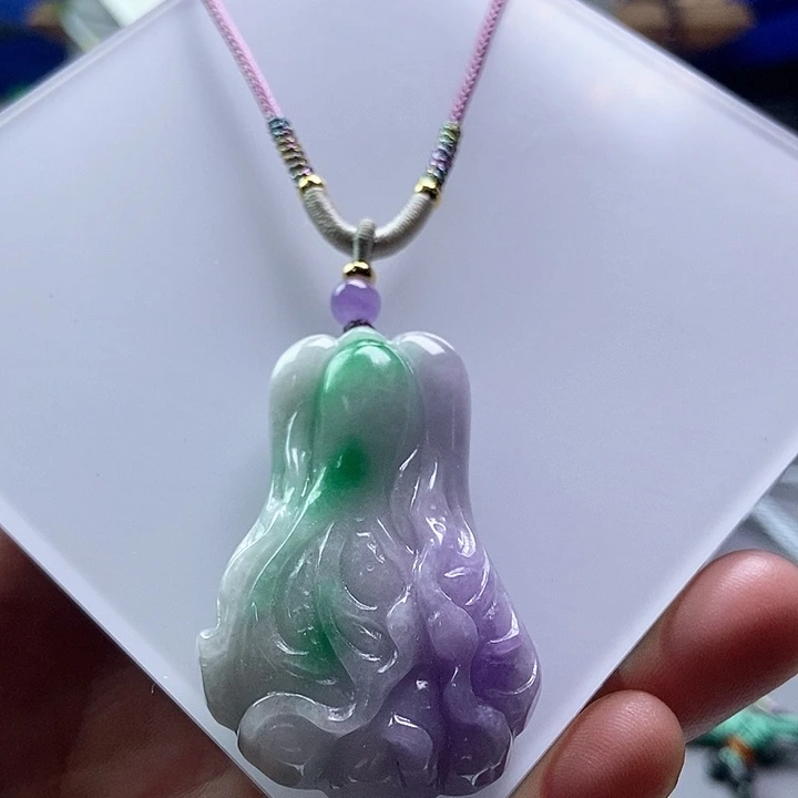 吊坠(赠链)未镶嵌翡翠