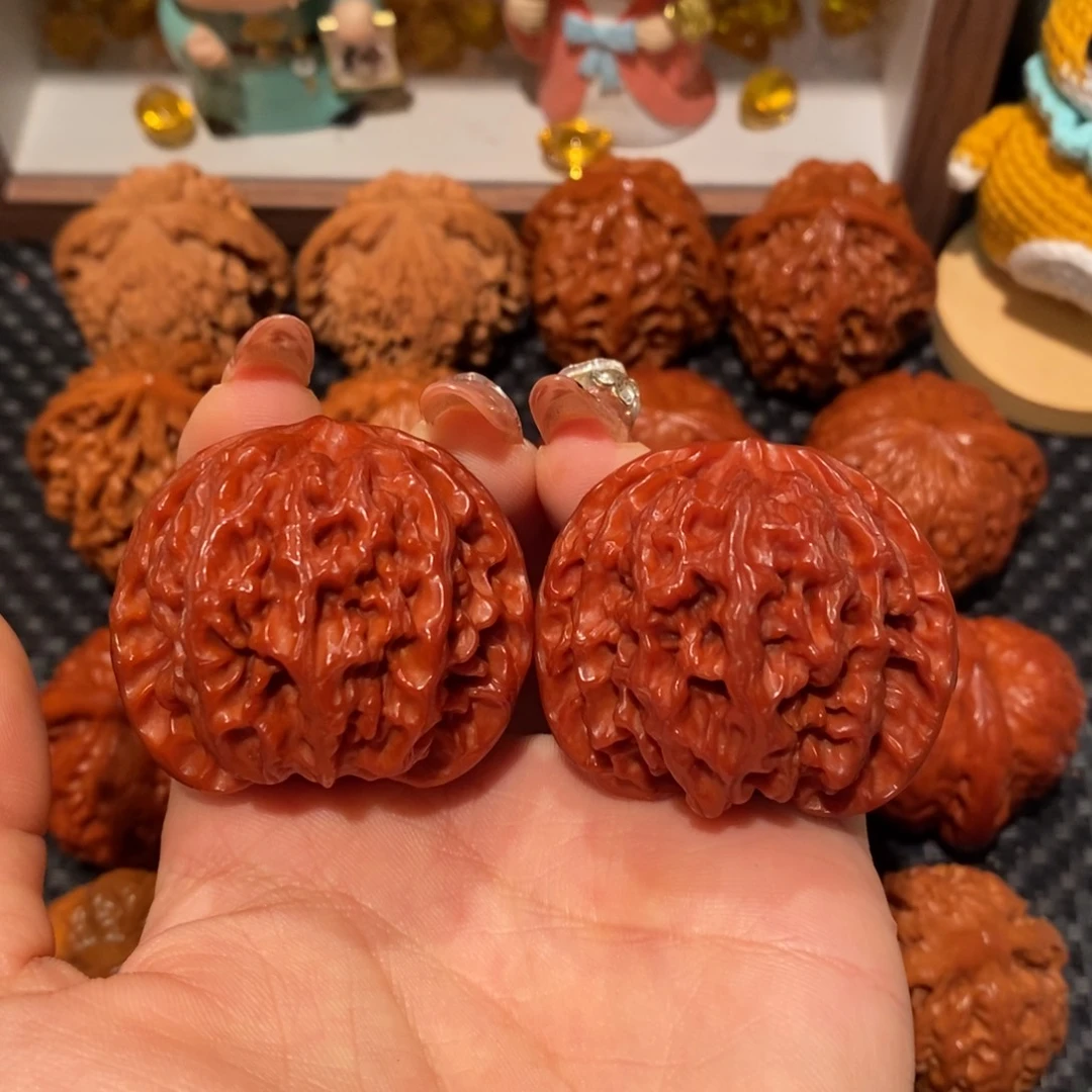 干***饭桃核吊坠41.9苹果园，1021