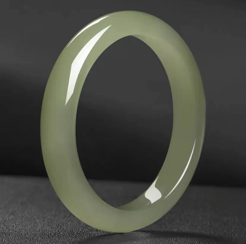 【冰湖水手镯】昆仑山脉1号坑 和田玉冰湖水手镯  条宽13mm油润冰透