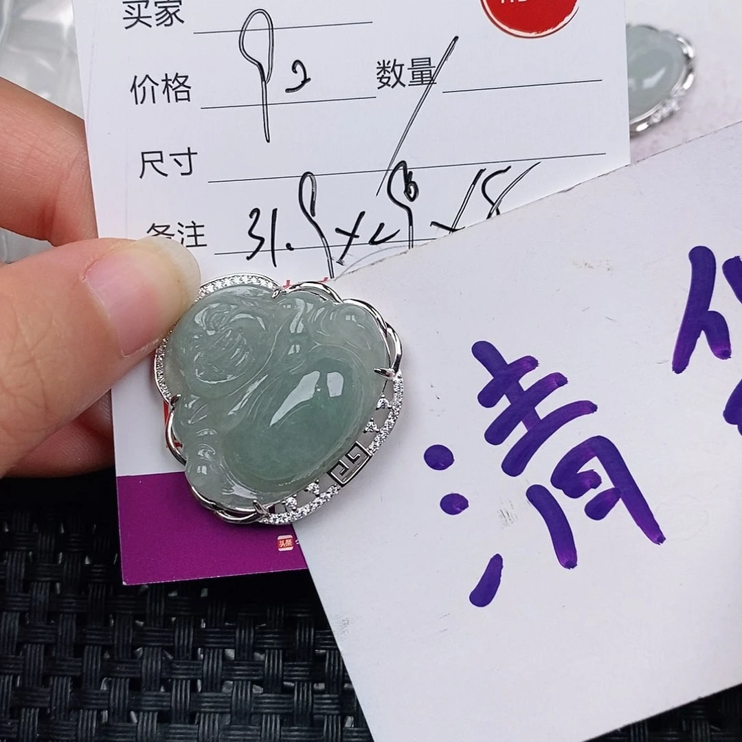 颈饰银S925镶嵌翡翠