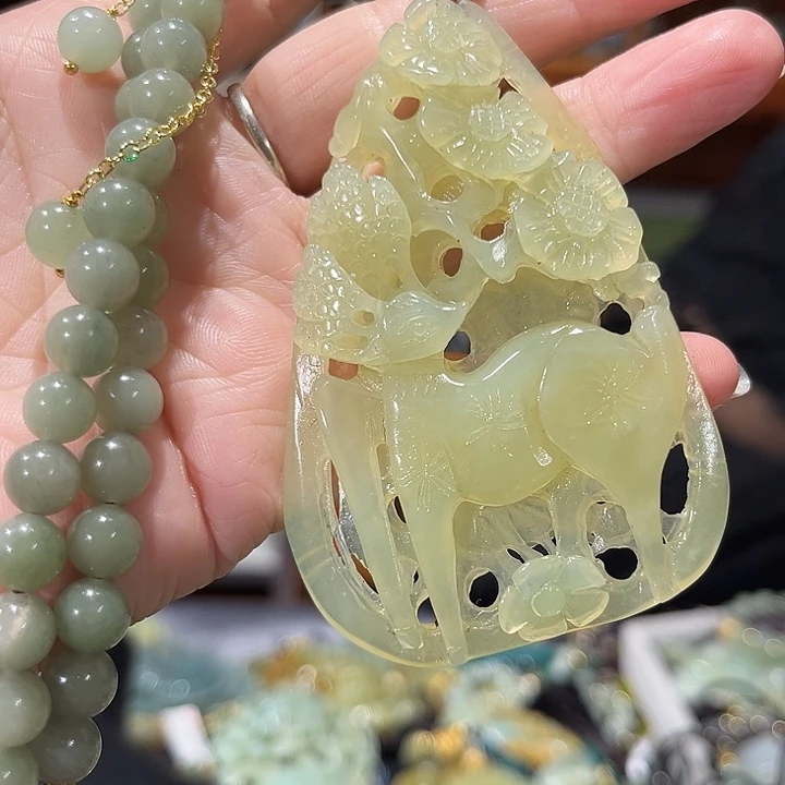 未镶嵌岫玉毛衣链