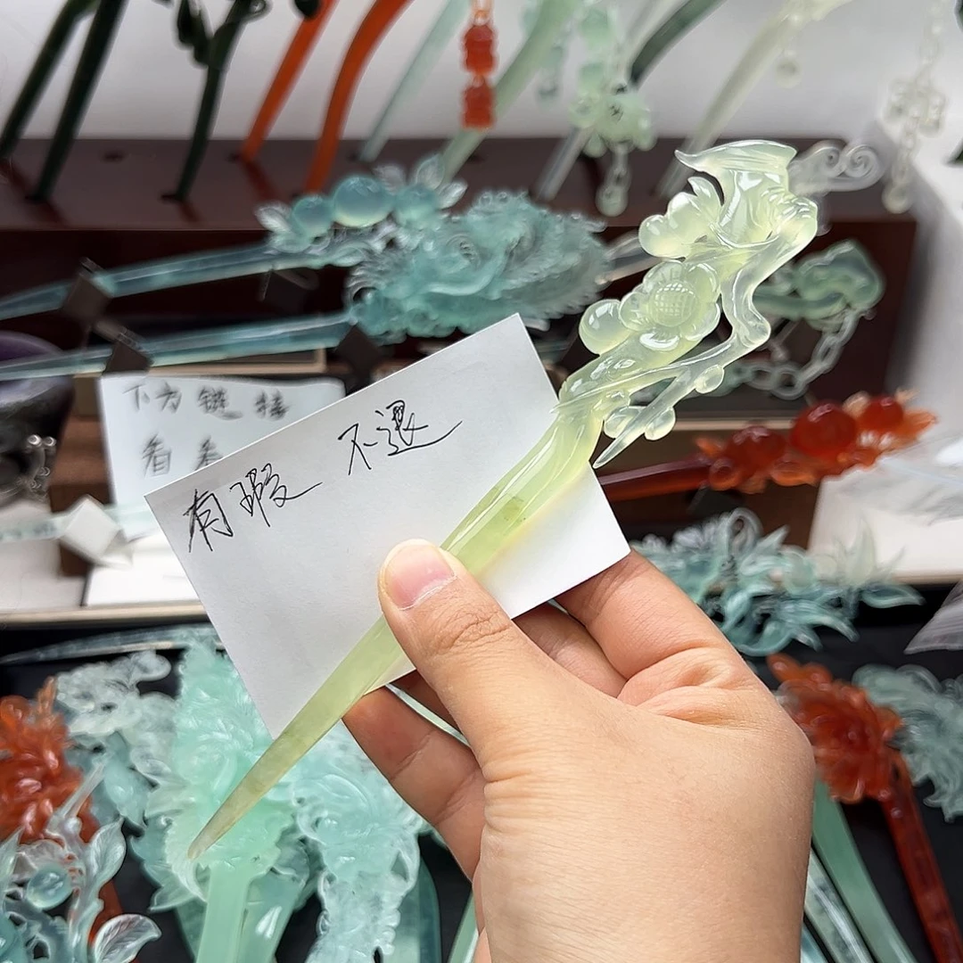 蛇纹石玉发饰未镶嵌