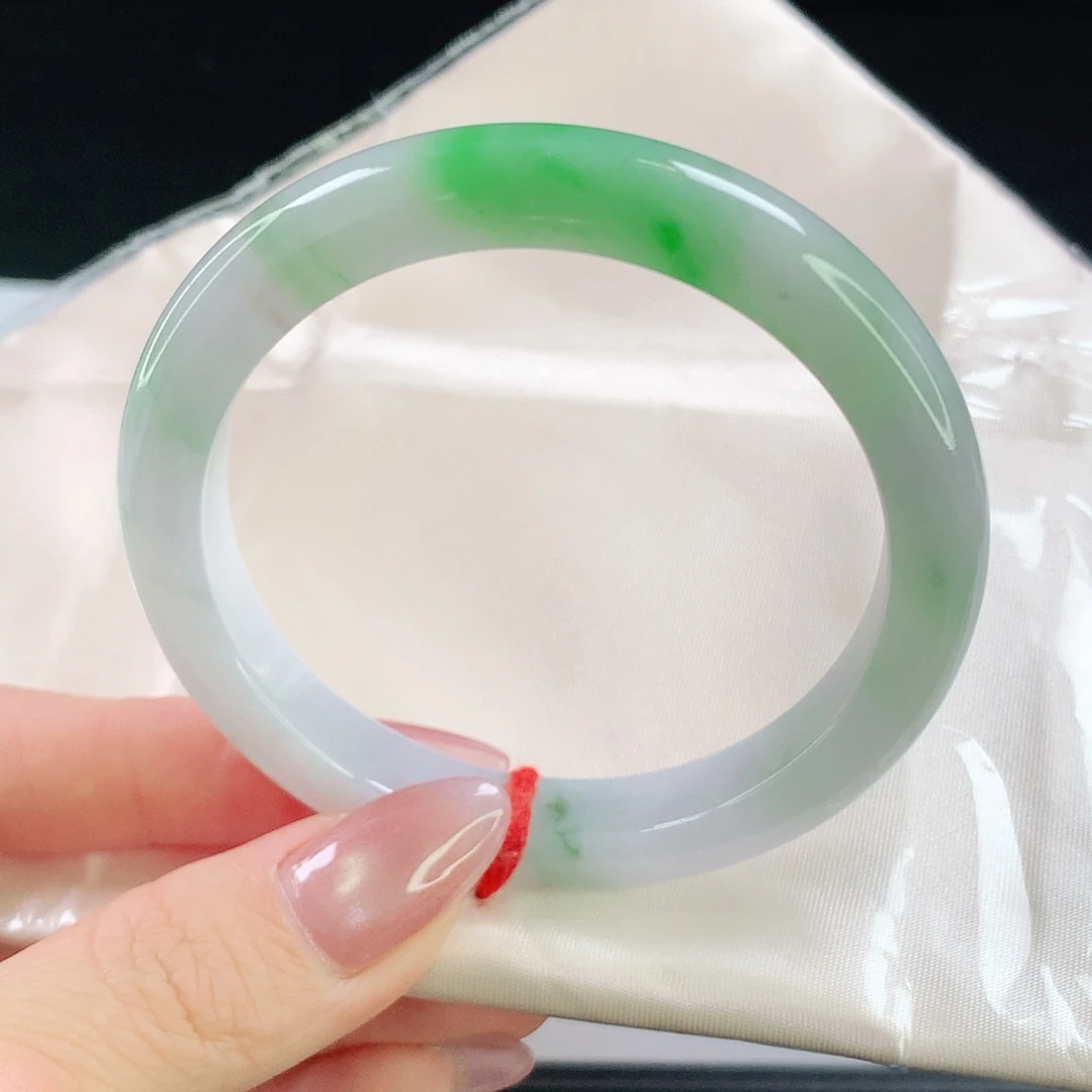 翡翠手镯未镶嵌227翡翠