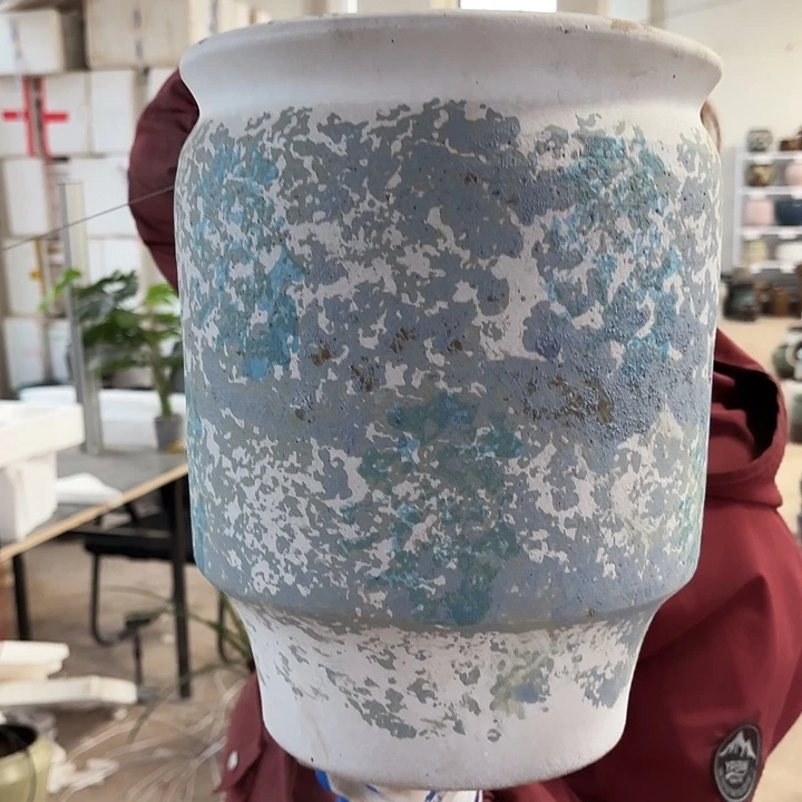 瑕疵高31口24花盆