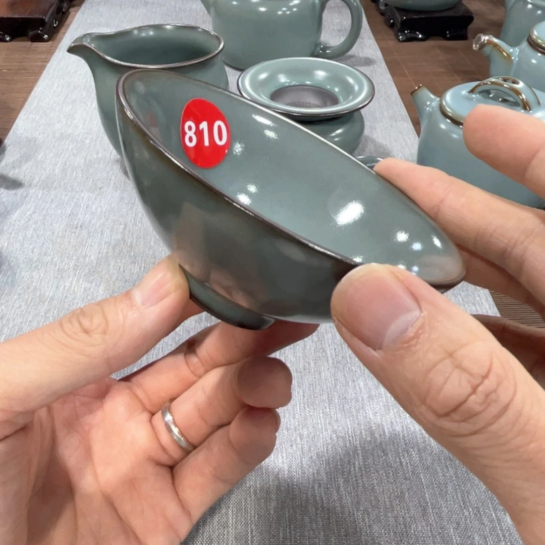 瓷片小微瑕。。。。。。。。。。