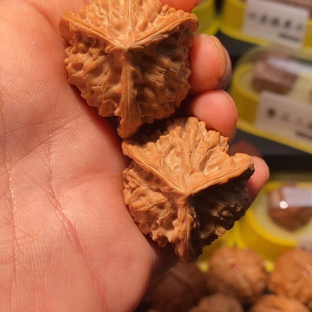柱***记把件文玩核桃盘山三棱