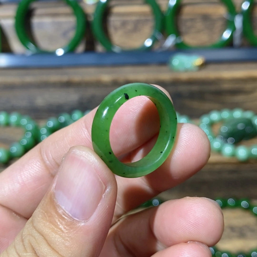 【闪购商品】和田玉未镶嵌吊坠(不含链)乌兰海碧玉戒圈 18
