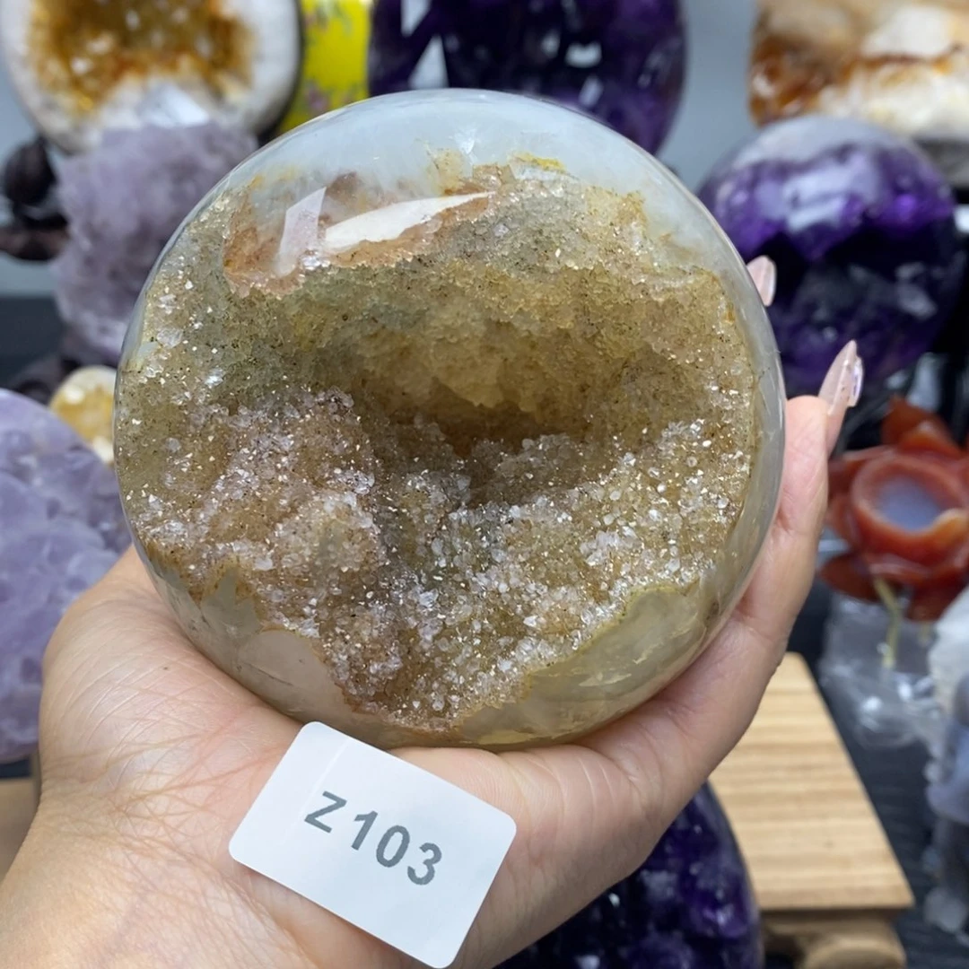 J***n未镶嵌大型摆件（非配饰）水晶