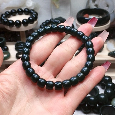 未镶嵌手串和田玉