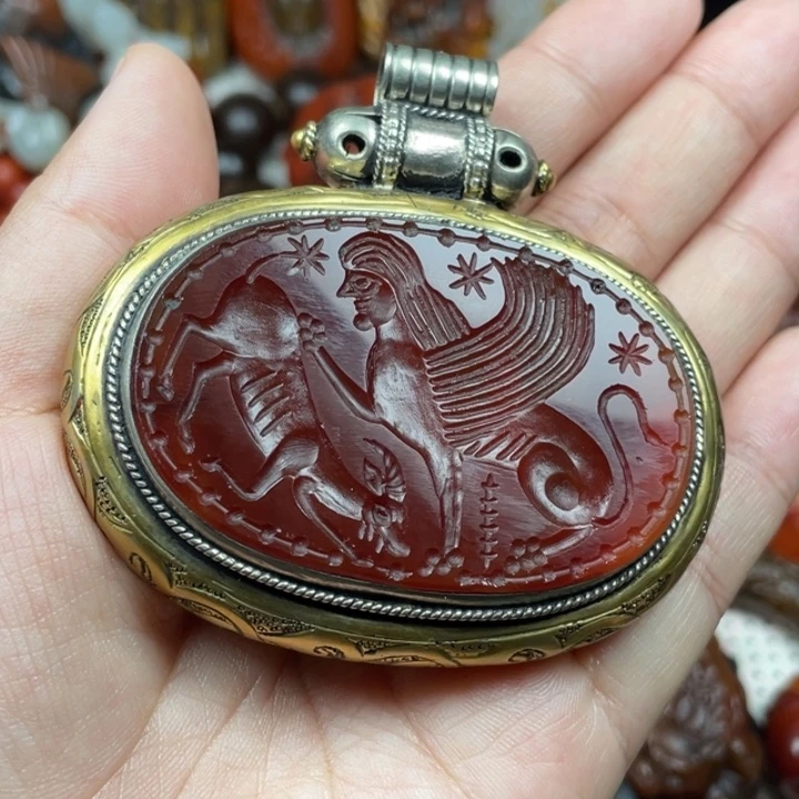 玛瑙/玉髓未镶嵌颈饰