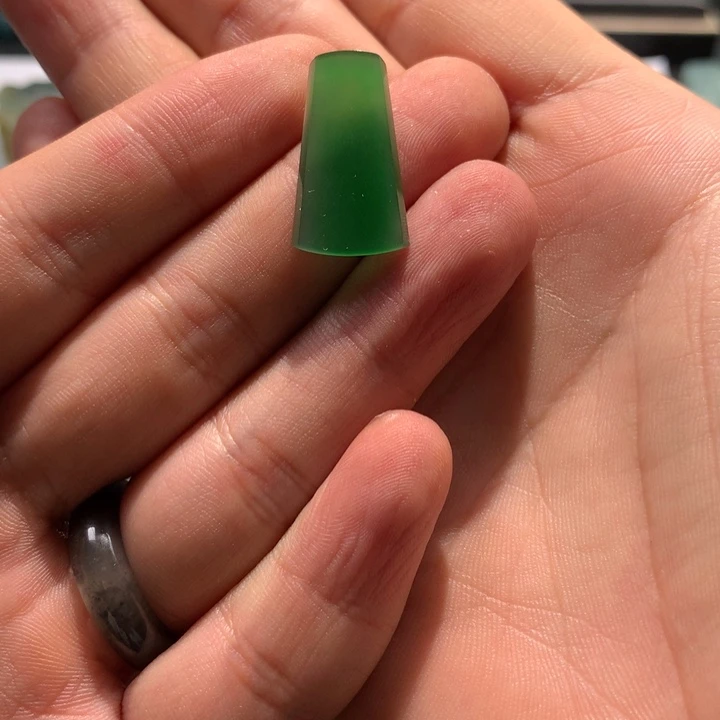 广***妹未镶嵌定制翡翠缅甸天然翡翠A货源头