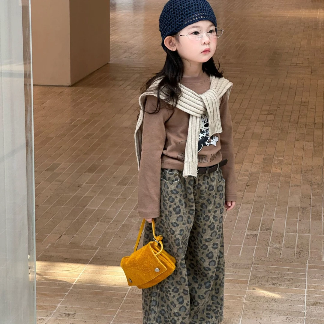 2025秋装新款女童卡通印花长袖T恤女宝宝韩系打底上衣潮