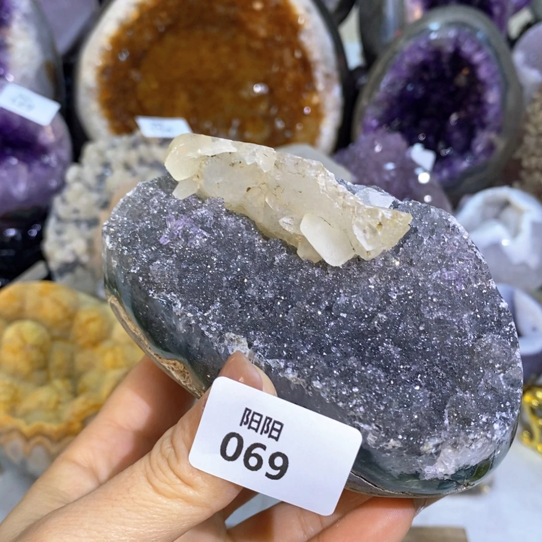 水晶大型摆件（非配饰）未镶嵌