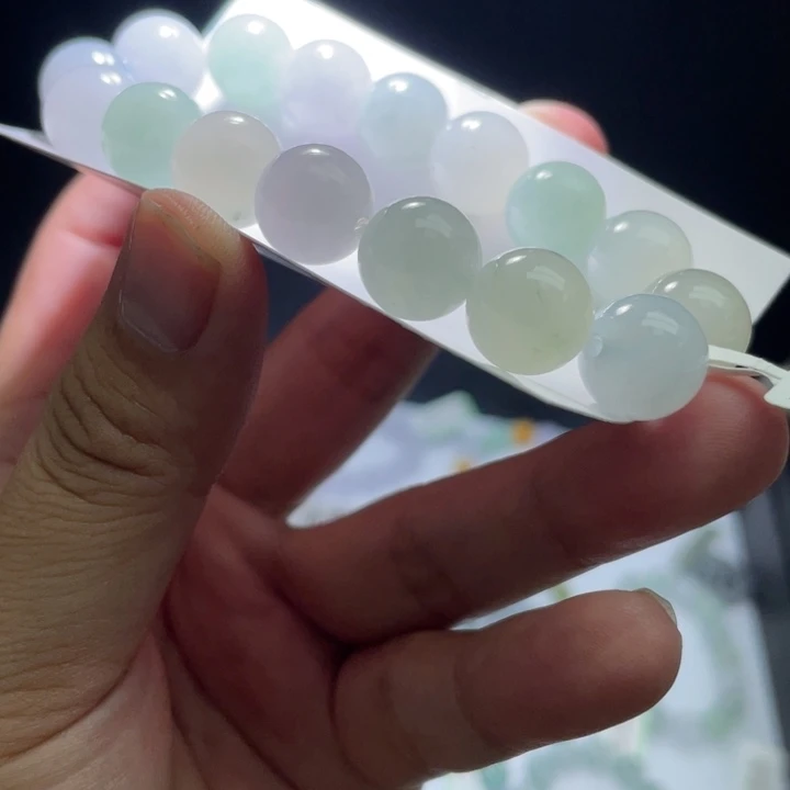 未镶嵌定制翡翠翡翠卡12+