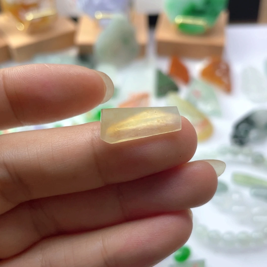 定制翡翠未镶嵌天然缅甸翡翠