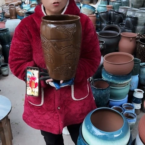 口19高31瑕疵一个。