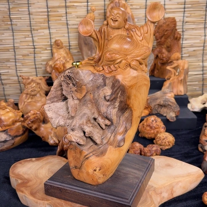 柏木（崖柏）手把件