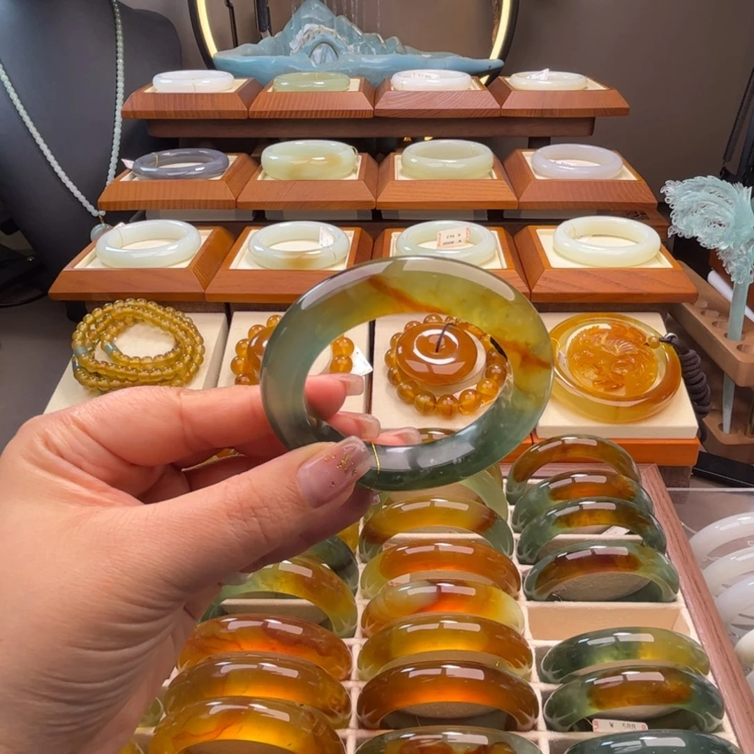 蛇纹石玉未镶嵌53-54