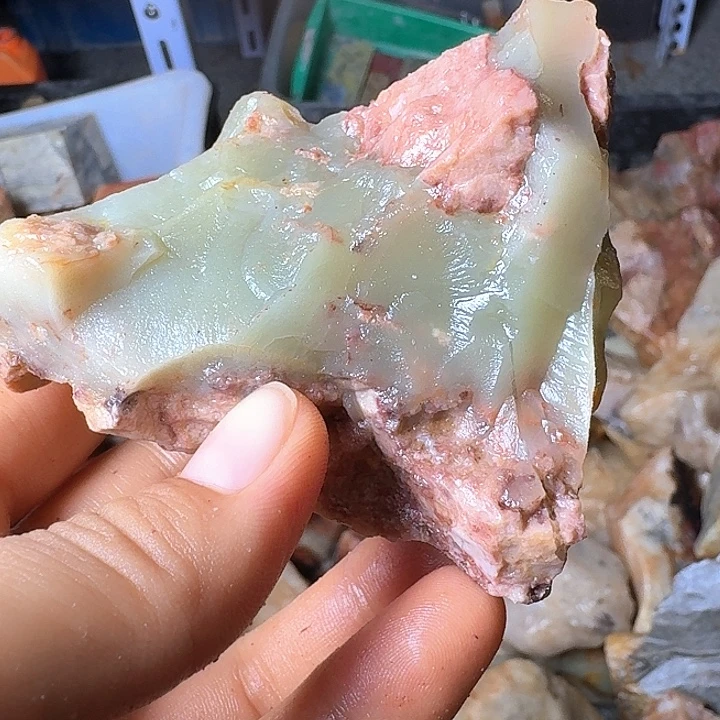 石***少寿山石寿山石的颜色