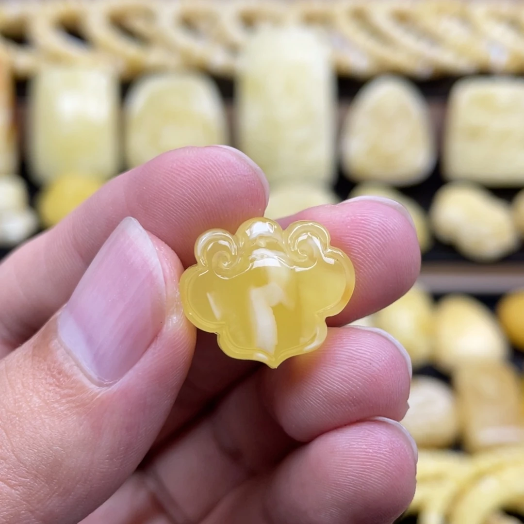琥珀未镶嵌裸石琥珀蜜蜡
