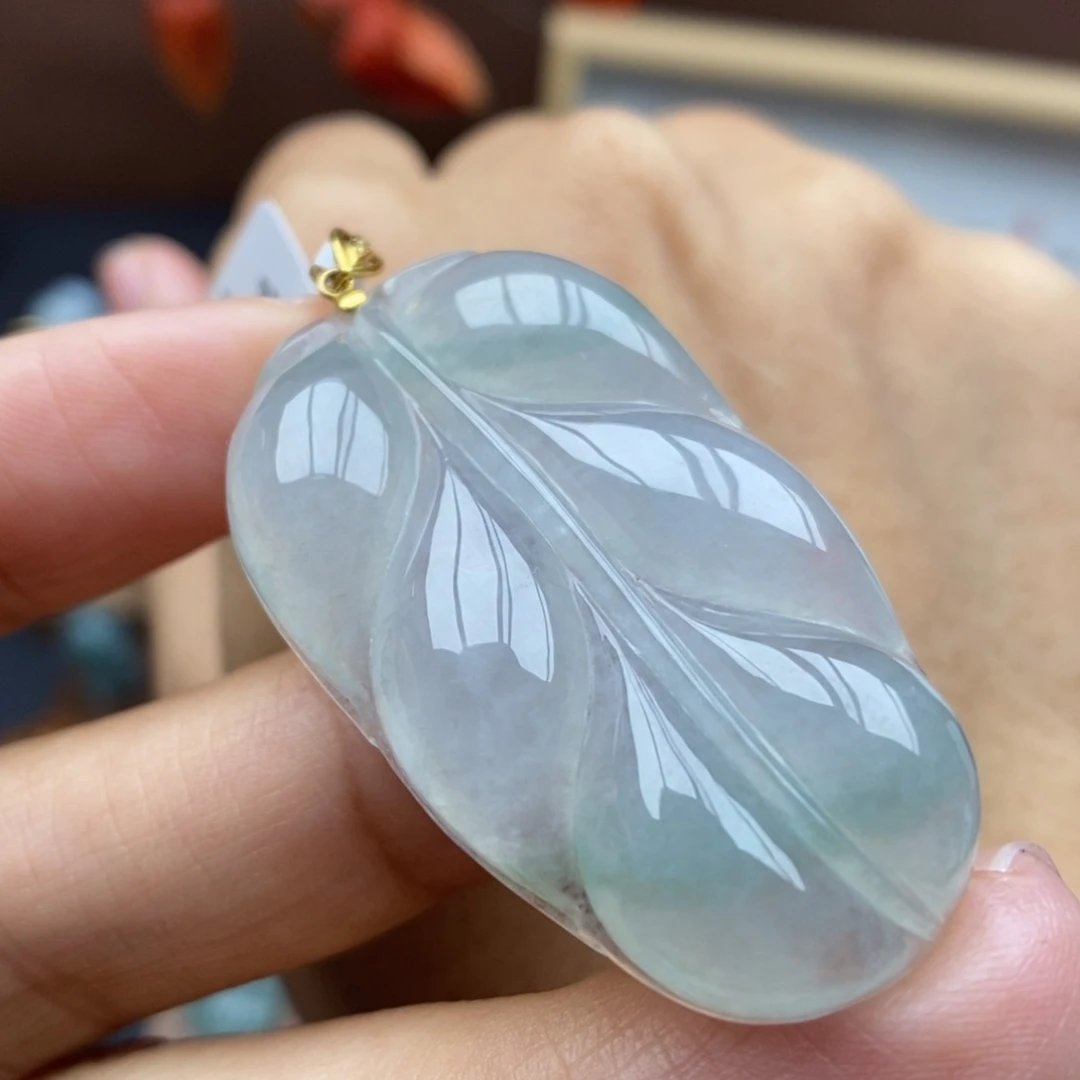 【闪购商品】颈饰18K金镶嵌翡翠46