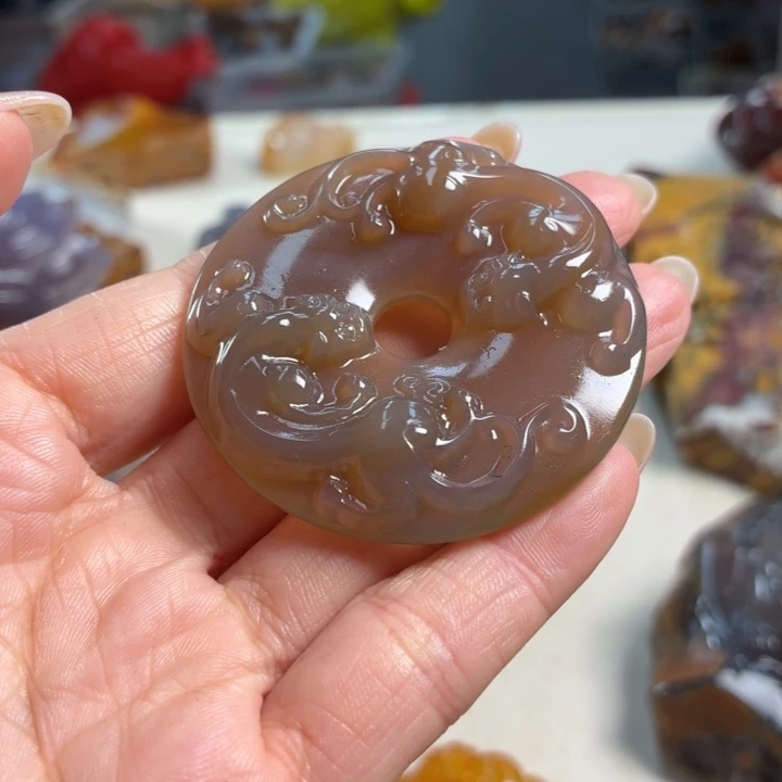 玛瑙/玉髓未镶嵌吊坠(不含链)