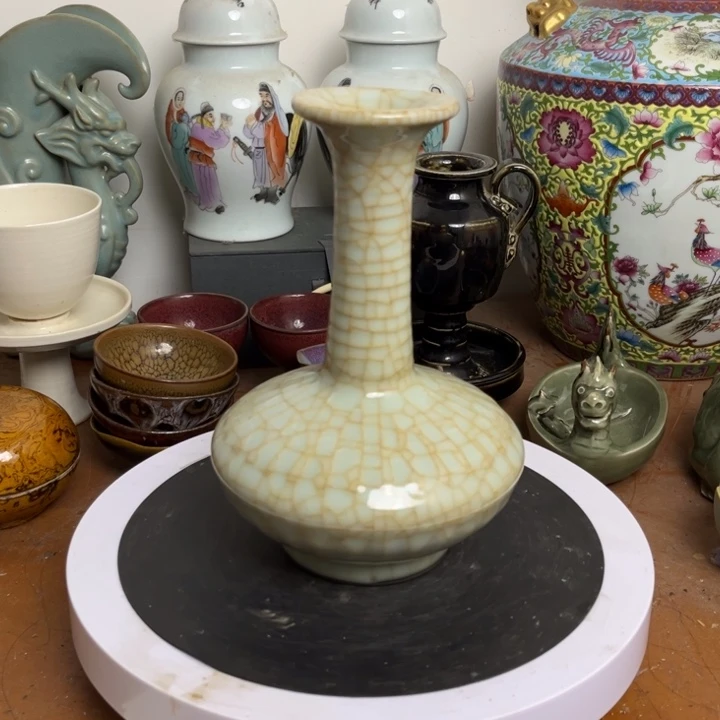 紫砂花瓶瓷器瓷器