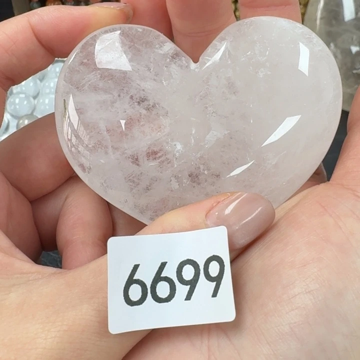 大***妈水晶未镶嵌大型摆件（非配饰）