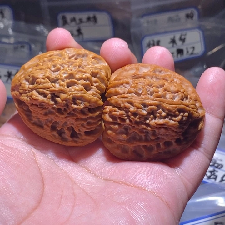 修***工吊坠文玩核桃43全品南疆